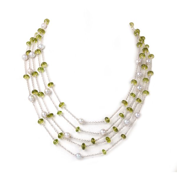 Peri Pearl Necklace